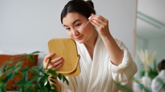 3 Serum Kakadu Plum dengan Kandungan Vitamin C Tinggi untuk Kulit Lebih Cerah
