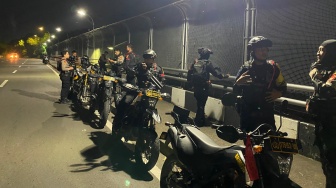 Brimob dan Tim Perintis Gerebek Balap Liar di Taman Mini, Remaja dan Motor Bodong Diamankan