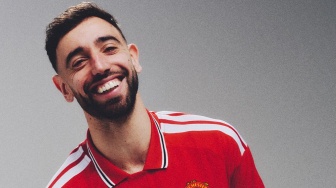 Bruno Fernandes Diambang Pecahkan Rekor Assist Henry dan De Bruyne di Brighton