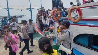 Kepulauan Seribu Diserbu Wisatawan Saat Liburan, Polres Sebar Polisi di Tiap Dermaga