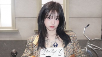 Anti Bingung Pilih Outfit! Intip 4 Gaya Harian ala Ahyeon BABYMONSTER