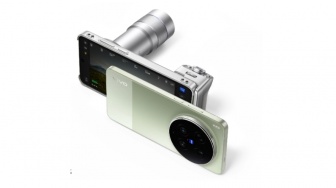 Dibanderol Mulai Rp25 Jutaan, vivo X300 Ultra Bawa Flagship Kamera 200MP