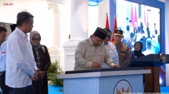 Resmikan Museum-Rumah Singgah Marsinah di Nganjuk, Prabowo: Saya Tadi Melihat Kamarnya