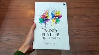 Membenahi Percaya Diri di Buku Mind Platter: Kenapa Kita Takut Bersinar?