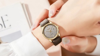 5 Rekomendasi Jam Tangan Wanita Model Antik, Harga Mulai Rp40 Ribuan!