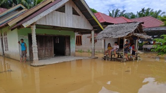 Banjir Rendam Ratusan Rumah di Kuansing Berangsur Surut
