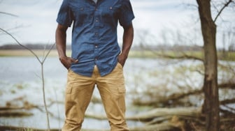 5 Cargo Pants Pria Kekinian yang Cocok untuk OOTD Casual hingga Streetwear