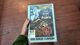 Mengatur Kembali Arah Hidup dari Buku Tiada Ojek di Paris