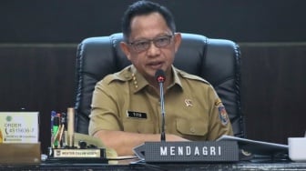 Mendagri Apresiasi Inflasi 2,42 Persen, Minta Pemda Waspadai Dampak Geopolitik Global