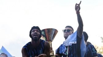 Pesta Gelar Juara Inter Panas! Marcus Thuram Bentangkan Spanduk Tikus Buat Tetangga