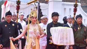 Sentil Penataan Keraton, KDM: Jangan Buru-Buru Pikir Wisata, Urus Lembur dan Kota Dulu