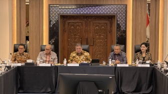Aturan DHE SDA Resmi, Pemerintah Wajibkan Devisa Hasil Ekspor Disimpan ke Bank Negara