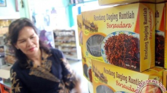 5 Tempat Belanja Oleh-oleh Khas Sumbar yang Wajib Dikunjungi, dari Keripik Balado hingga Rendang