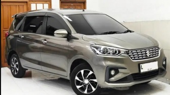 Bukan Avanza atau Xpander, Low MPV Bekas Rp 100 Jutaan Ini Punya Bantingan Suspensi Khas Mobil Eropa