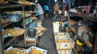 Keluh Kesah Perajin Tahu Imbas Dolar, Bahan Baku Terus Naik hingga Takut Mengurangi Ukuran Tahu