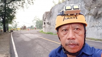 Tebing 100 Meter di Desa Nglinggis Longsor, Jalur TrenggalekPonorogo Ditutup