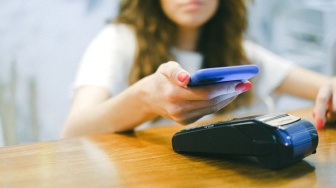 Mudah Dipakai, Sulit Dilepaskan: Ketergantungan Paylater di Era Digital