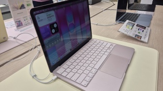 Di Tengah Dolar AS Menguat, Retail Ini Punya Cara Bikin Harga Gadget Tetap Terjangkau