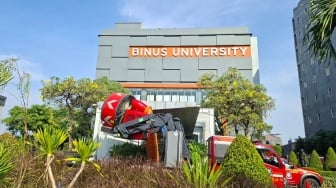 Auditorium Binus Anggrek Terbakar! 70 Personel Damkar Diterjunkan, Penyebab Masih Misteri
