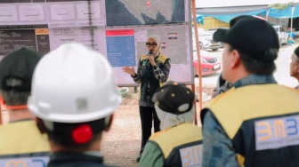 Pemprov Lampung Tebar Rp35 Miliar untuk Karpet Beton dan Aspal Baru Jalan di Pringsewu