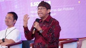 Tenaga Ahli Wamenkomdigi Dr. Riant Nugroho memberikan pemaparan pada Sesi diskusi "Tata Kelola Komunikasi Digital Daerah" dalam gelaran Jateng Media Summit 2026 di Semarang, Jawa Tengah, Rabu (20/5/2026). [Dok Jateng Media Summit] 