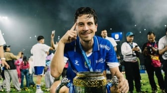 Thom Haye Heran 20 Tembakan Gagal Gol di Laga Persib Bandung vs Persijap