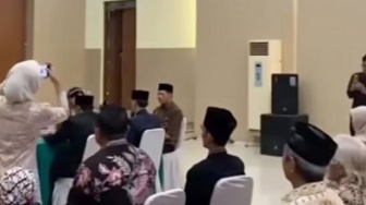 Ditipu Wedding Organizer, Pengantin Menangis Resepsi Tanpa Dekorasi dan Makanan