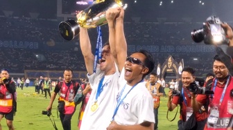 Cetak Sejarah Baru! Beckham Putra Bangga Persib Juara Tiga Musim Berturut-turut