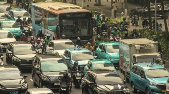7 Kelebihan Naik Travel untuk Perjalanan Antarkota