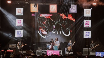 Konser Slank di Palembang Berlangsung Meriah, Puluhan Ribu Slankers Padati Jakabaring