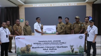 SMBR Tebar Berkah Idul Adha, 17 Sapi Kurban Disalurkan untuk Warga Ring 1