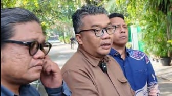 Minta Jokowi Jadi Saksi Proyek Satelit Kemhan, Tim Hukum Leonardi Sambangi Rumah di Solo