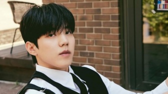 Agensi Buka Suara soal Rumor Dowoon DAY6 dan Influencer: Tak Mau Komentar