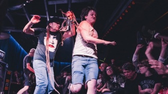 Vokalis Legenda Hardcore Punk Ngomel ke Penonton Pendukung Trump: Lo Ngerti Lirik Kami Gak?