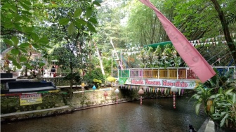 Menghilangkan Penat dan Stress dengan Berwisata Alam di Pancar Wonotirto