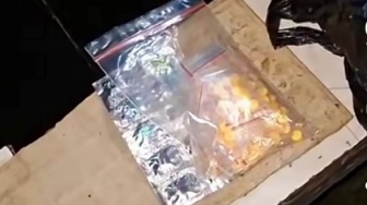 Misteri Tas Hitam di Pinang Ranti: Isinya Bikin Ibu-ibu Gemetar, Siapa Pemiliknya?