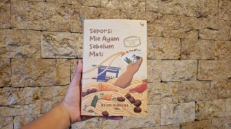 Syukuran Novel Seporsi Mie Ayam Sebelum Mati Cetakan ke-100: Ada Extra Chapter dan Bocoran Film!