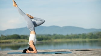 5 Matras Yoga Anti Slip yang Nyaman Dipakai Olahraga, Banyak Dipuji Tidak Gampang Geser