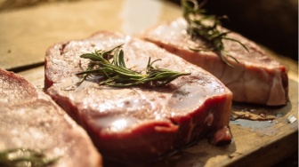 Lebih Empuk! 5 Cara Mengolah Daging Sapi agar Tidak Alot
