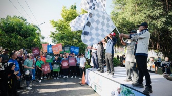Ribuan Lansia Jalan Sehat Meriahkan Puncak HLUN 2026 di NTT