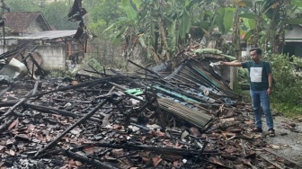 Uang Tunai Rp65 Juta Jadi Abu, Tabungan Lansia di Blora Ludes akibat Kebakaran Rumah