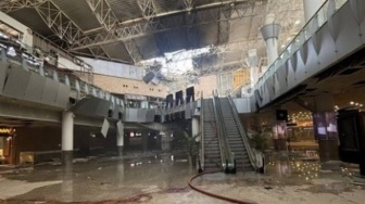 Penampakan Bandara Internasional Kuwait Luluh Lantak Dihantam Drone Iran