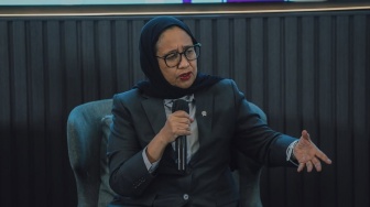 Berapa Gaji Nanik S Deyang sebagai Kepala BGN Baru?