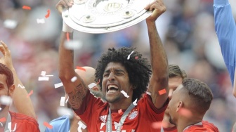 Gantung Sepatu, Dante Kini Resmi Tangani Tim Akademi Bayern Munich