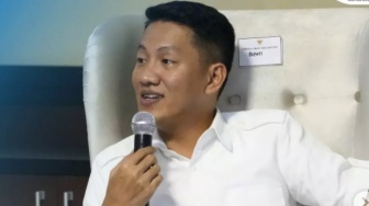 Iwan Tuaji Jadi Tersangka, Apakah Bupati Asgianto Ikut Terseret?