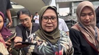 Ditunjuk Jadi Pengacara Sony Sonjaya, Elza Syarief Buka Suara Soal Surat ke Nanik S Deyang