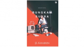 Bungkam Suara: Novel Satire Sebuah Negeri yang Hanya Bebas Bicara Sehari