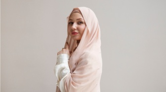 5 Masker Rambut yang Ampuh Atasi Rambut Rusak untuk Wanita Berhijab