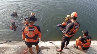 Diduga Terpeleset saat Tunggu Sunrise, Dua Remaja Tewas Tenggelam di Embung Kaliaji