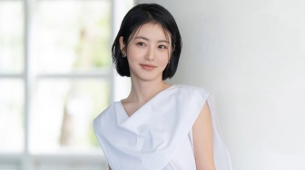 Preppy hingga Feminine Style, Intip 4 OOTD Versatile ala Shin Ye Eun Ini!